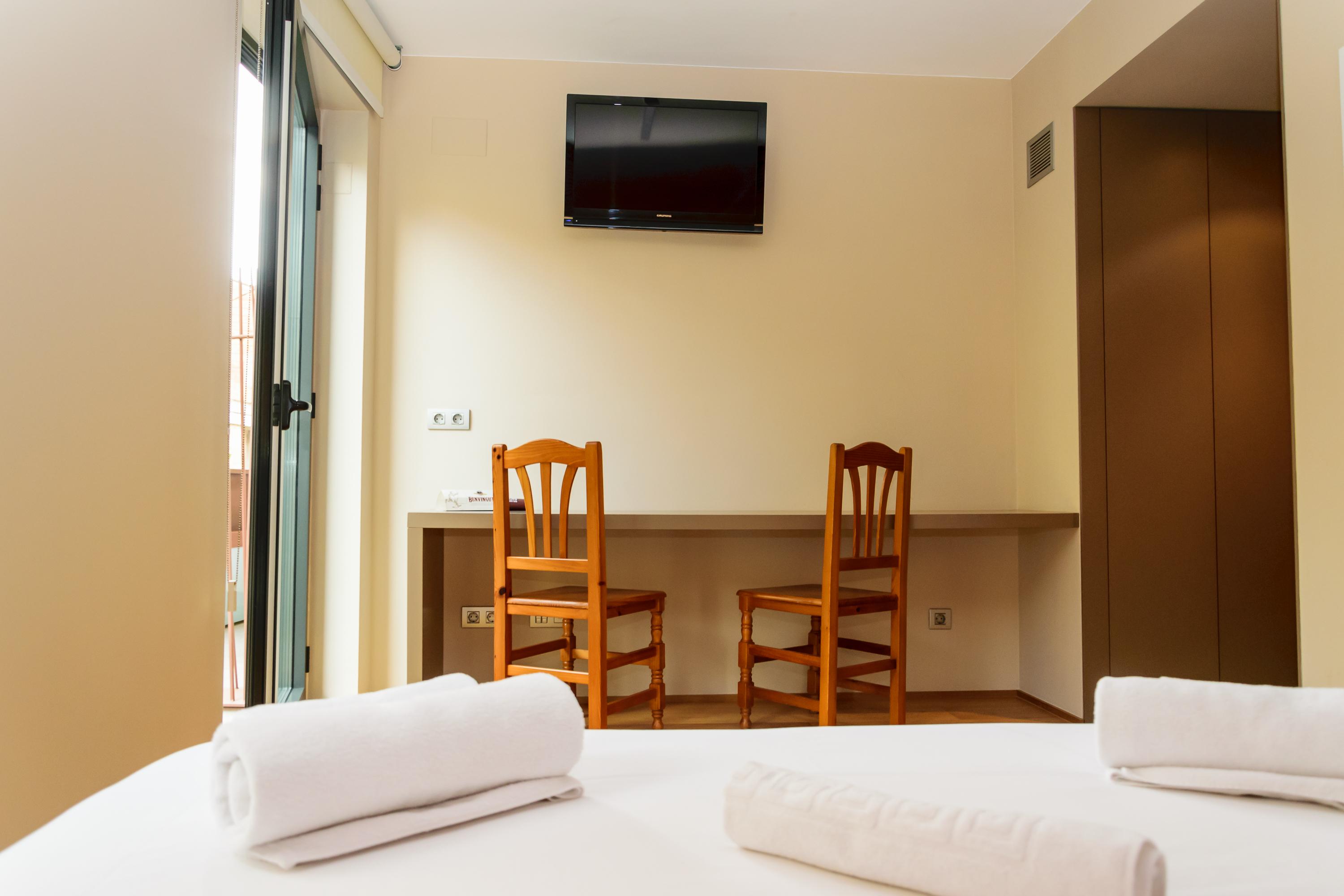 Hotel Estacio (Adults Only) Olot Kültér fotó